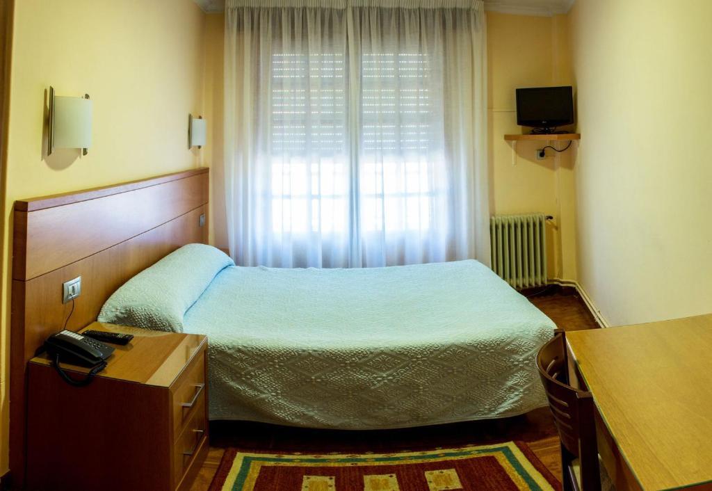 Hotel Mabu Ourense Zimmer foto