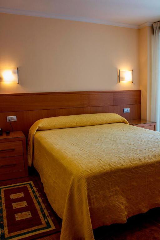 Hotel Mabu Ourense Zimmer foto